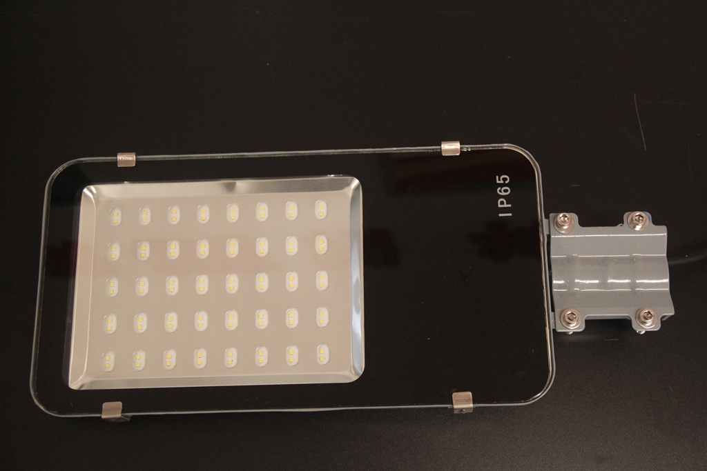 3-SDL101型LED路灯.jpg